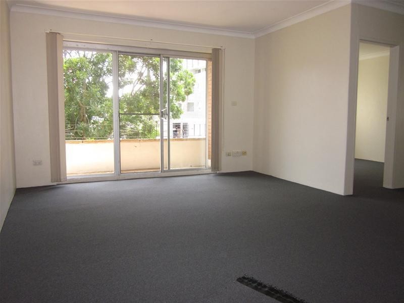 4/22 Neil Street, Merrylands NSW 2160