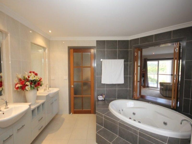 30 Portrush Crescent, Luddenham NSW 2745