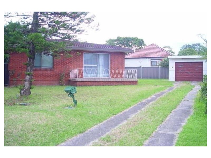 10 Bega Street, Pendle Hill NSW 2145