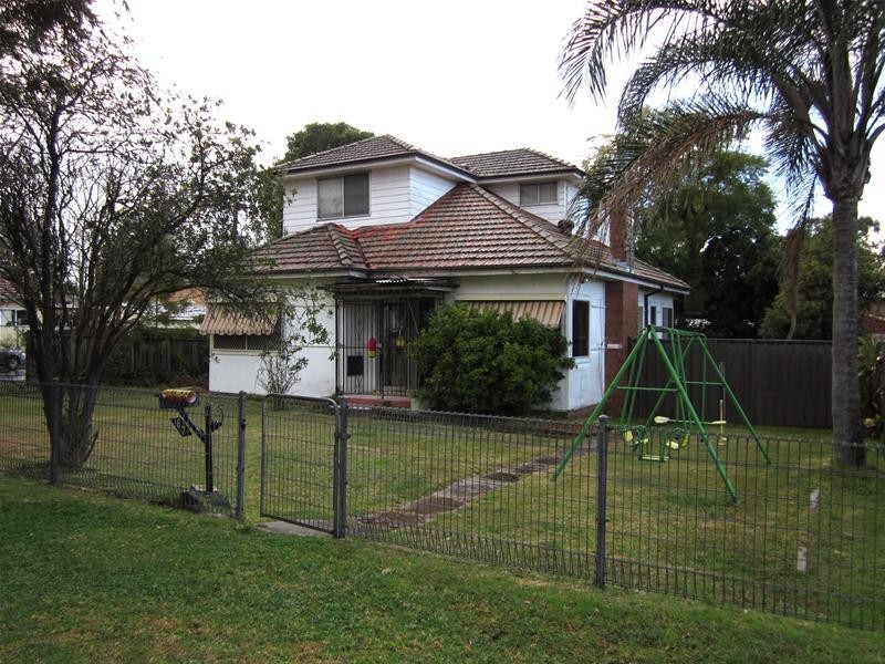 82 Boronia Street, South Wentworthville NSW 2145