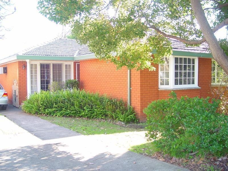 16 Gloucester Avenue, North Parramatta NSW 2151