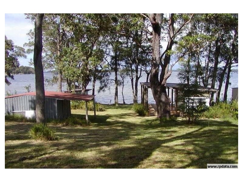 19 St Georges Road, St Georges Basin NSW 2540