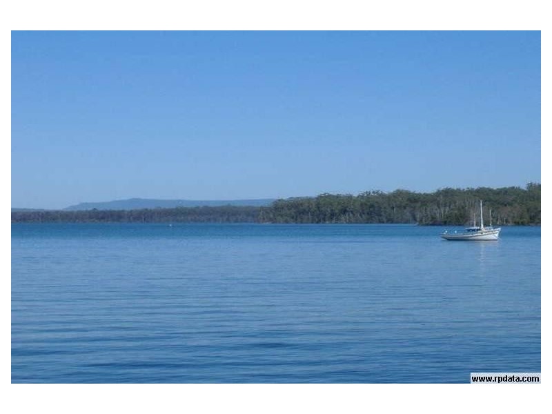 19 St Georges Road, St Georges Basin NSW 2540