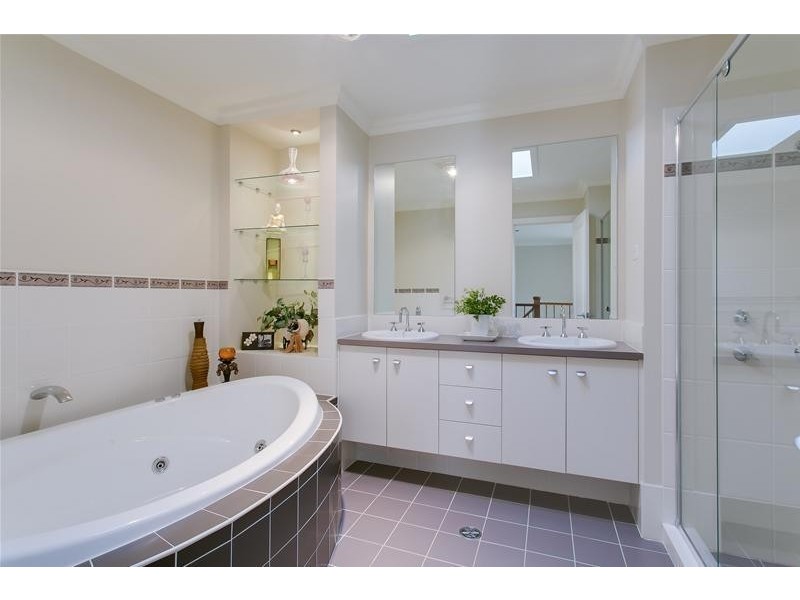 6 Valda Street, Merrylands West NSW 2160