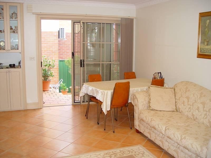 1/88-90 Boronia Street, South Wentworthville NSW 2145