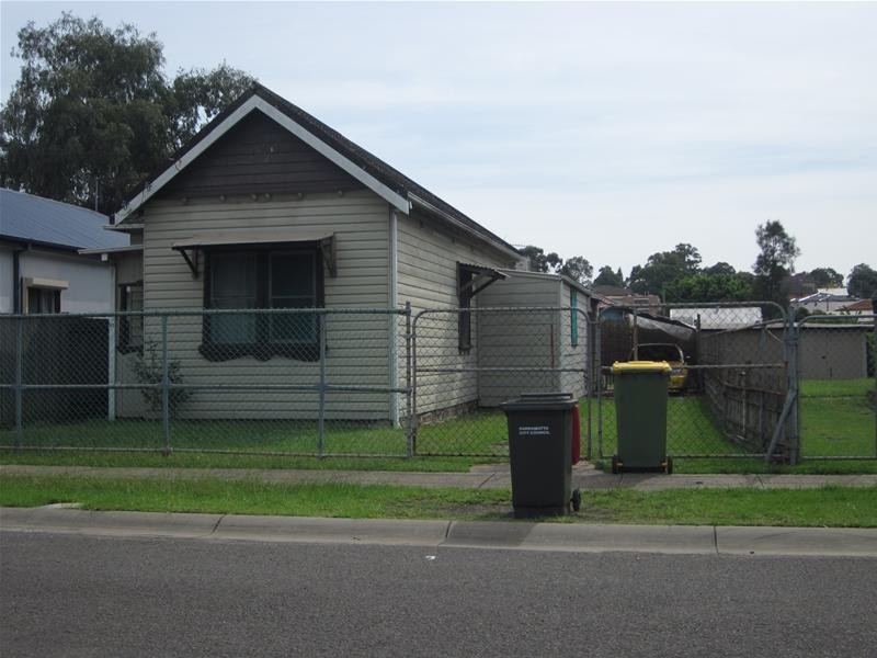 27 A’Beckett Street, Granville NSW 2142