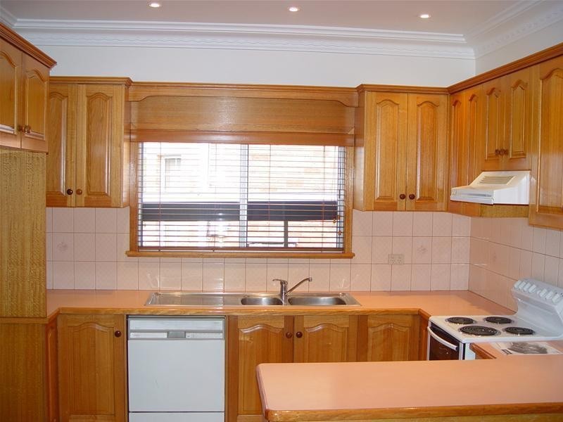 10 Ellis Street, Merrylands NSW 2160