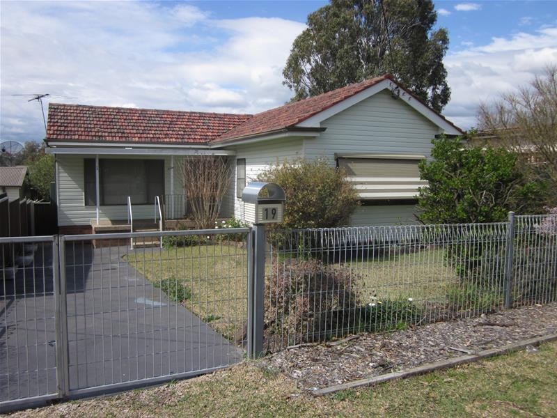 19 Abbott Street, Merrylands NSW 2160