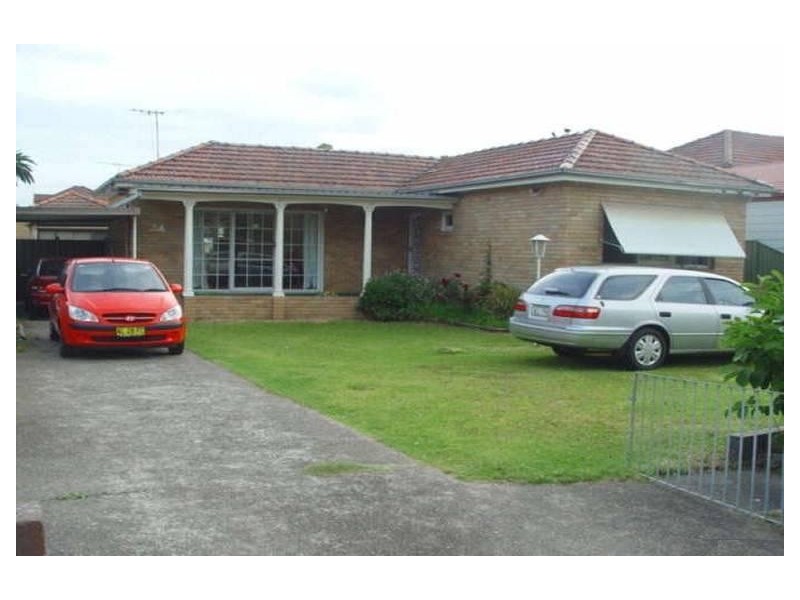 51 Alexandra Avenue, Westmead NSW 2145