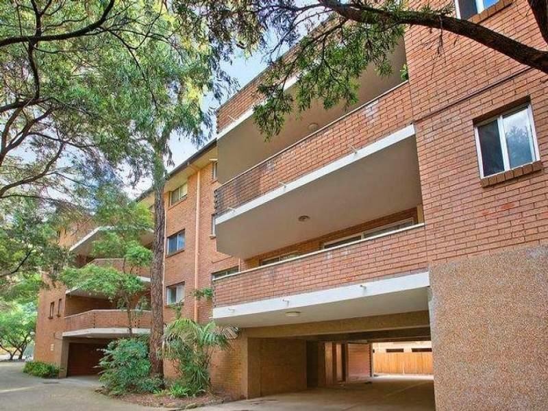 2/18-20 Thomas  Street, Parramatta NSW 2150