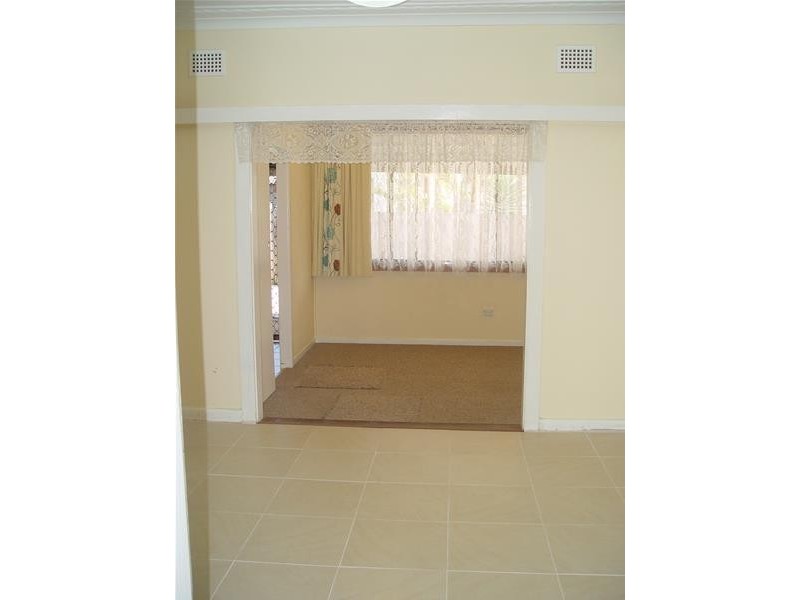 5 Bartlett Street, South Wentworthville NSW 2145