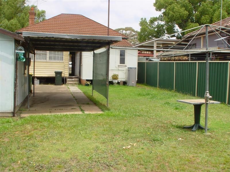 25 Daniel Street, Granville NSW 2142