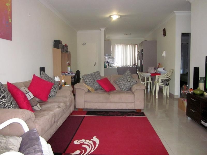 16/10-12 Wingello Street, Guildford NSW 2161