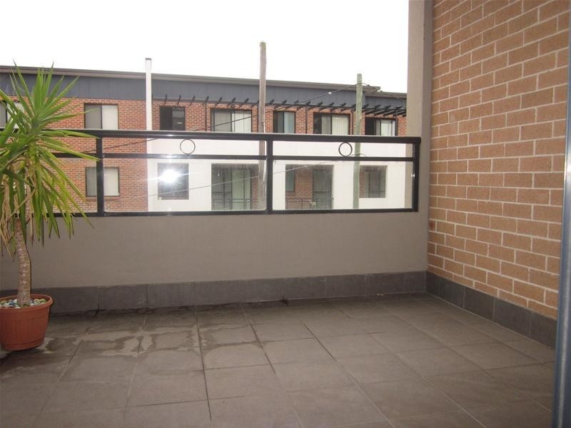 16/10-12 Wingello Street, Guildford NSW 2161