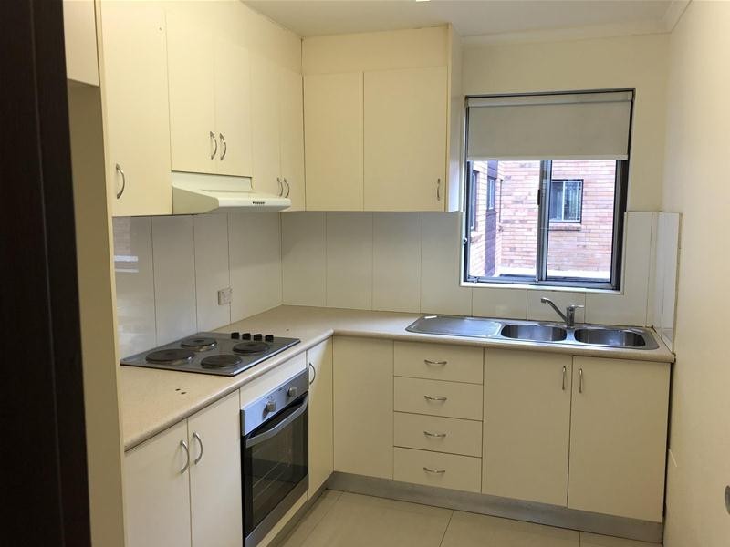 15/26 Neil Street, Merrylands NSW 2160