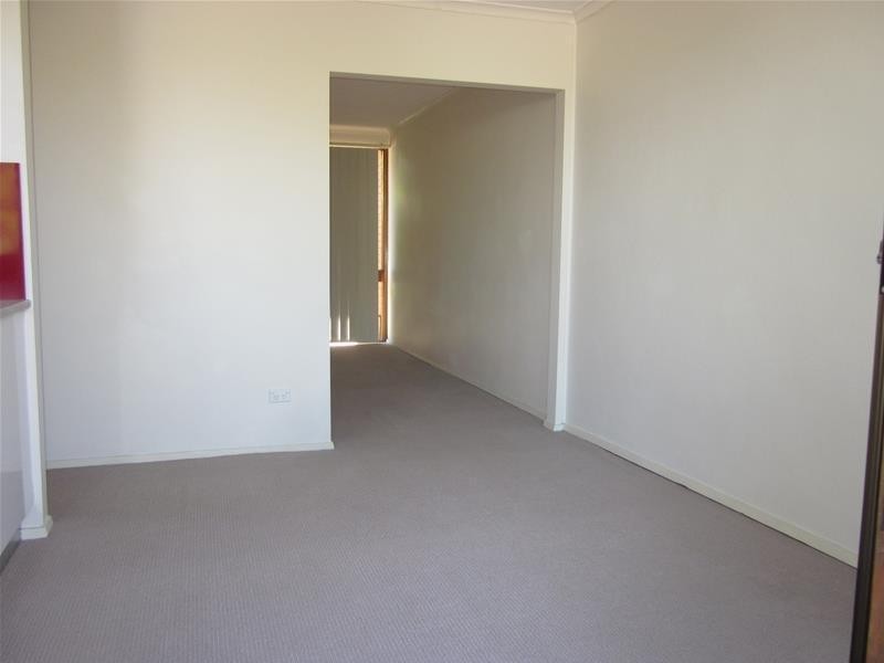 8/2-12 Frances Street, Northmead NSW 2152