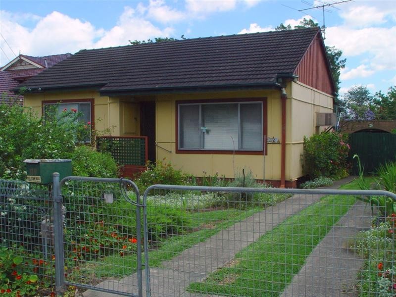 118 Burnett Street, Merrylands NSW 2160
