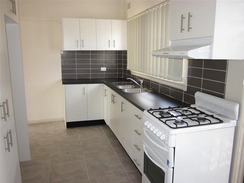 5 Sybil Street, Guildford NSW 2161