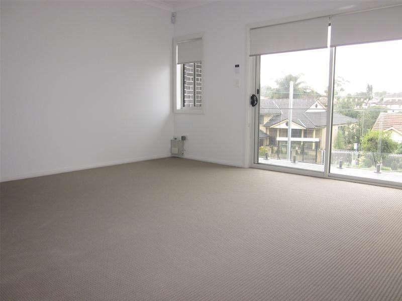 50 Kenyons Road, Merrylands West NSW 2160