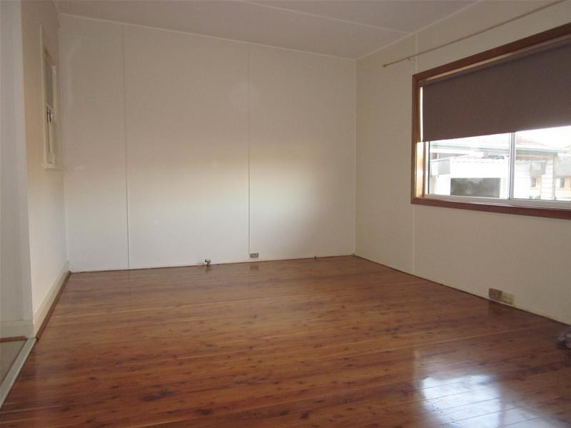 9 Hilltop Road, Merrylands NSW 2160