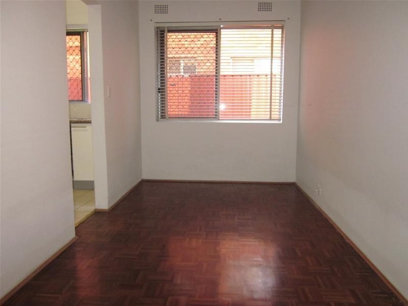 2/17 Parkes Street, Harris Park NSW 2150