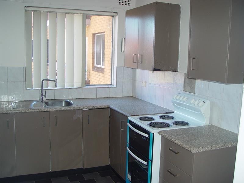 4/142 Good Street, Harris Park NSW 2150