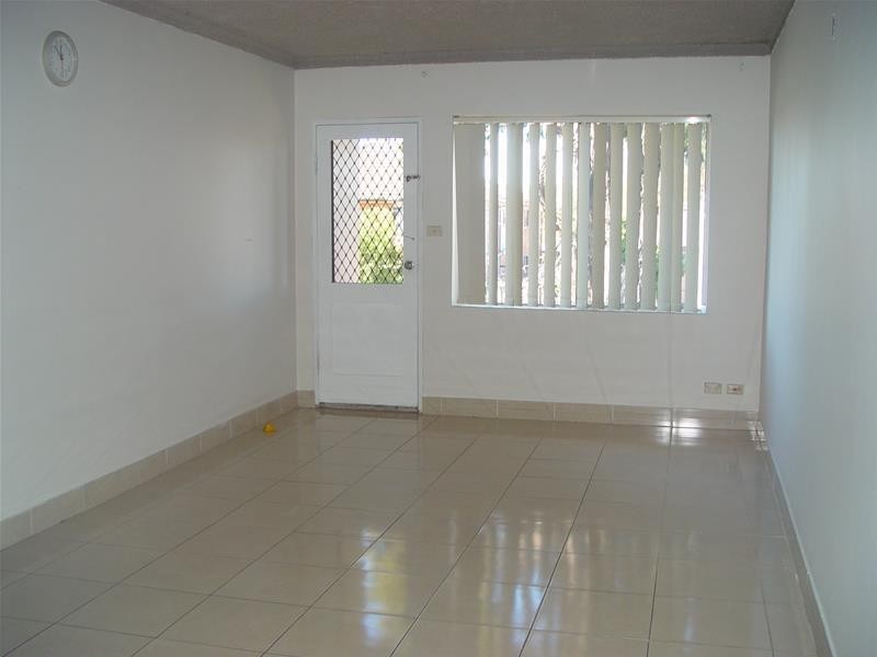 4/142 Good Street, Harris Park NSW 2150