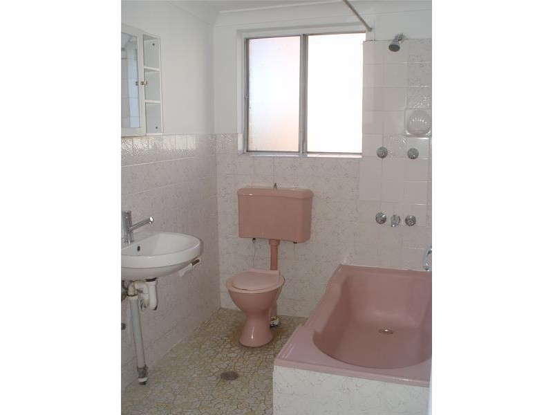 4/142 Good Street, Harris Park NSW 2150