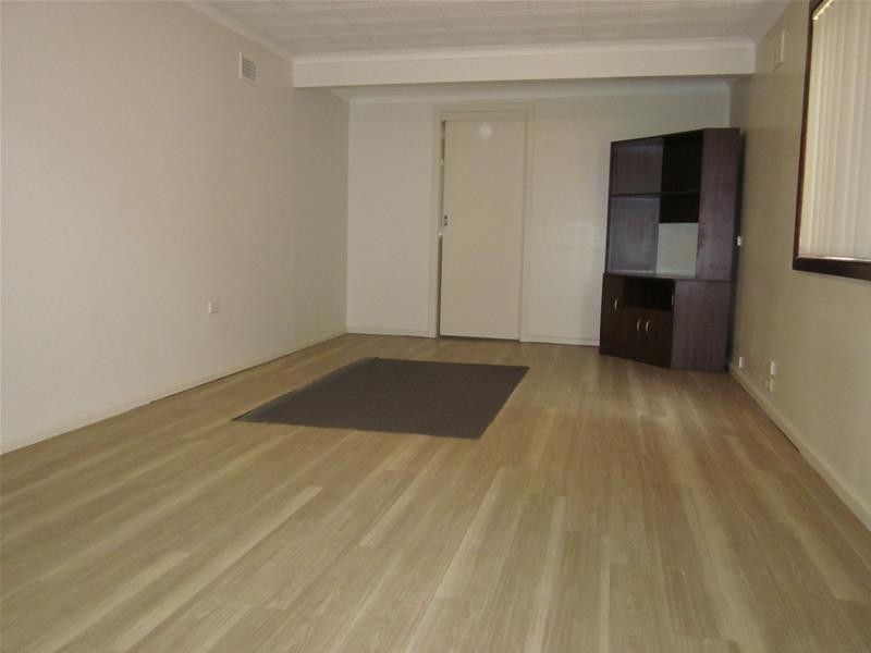 4 Warialda Street, Merrylands NSW 2160