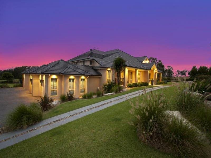 38 Portrush Crescent, Luddenham NSW 2745