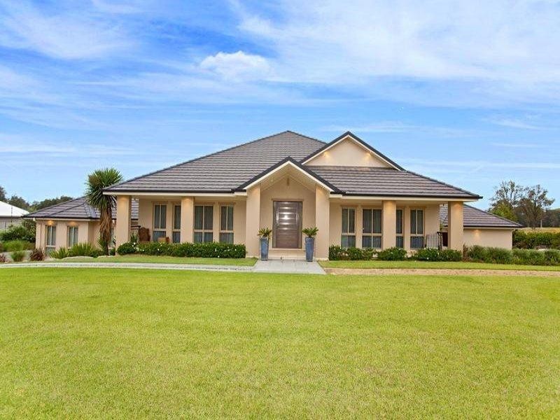 38 Portrush Crescent, Luddenham NSW 2745