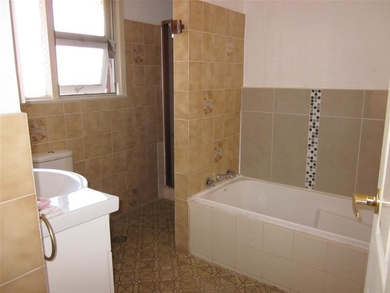 3 Lena Place, Merrylands NSW 2160