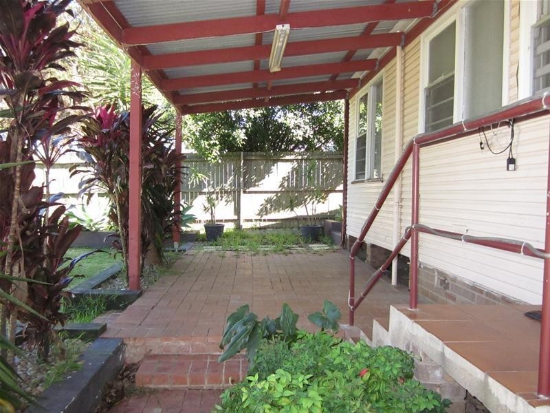 14 Noakes Parade, Lalor Park NSW 2147