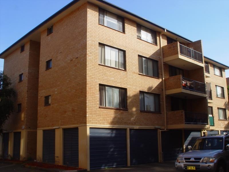 4/7 Griffiths Street, Blacktown NSW 2148