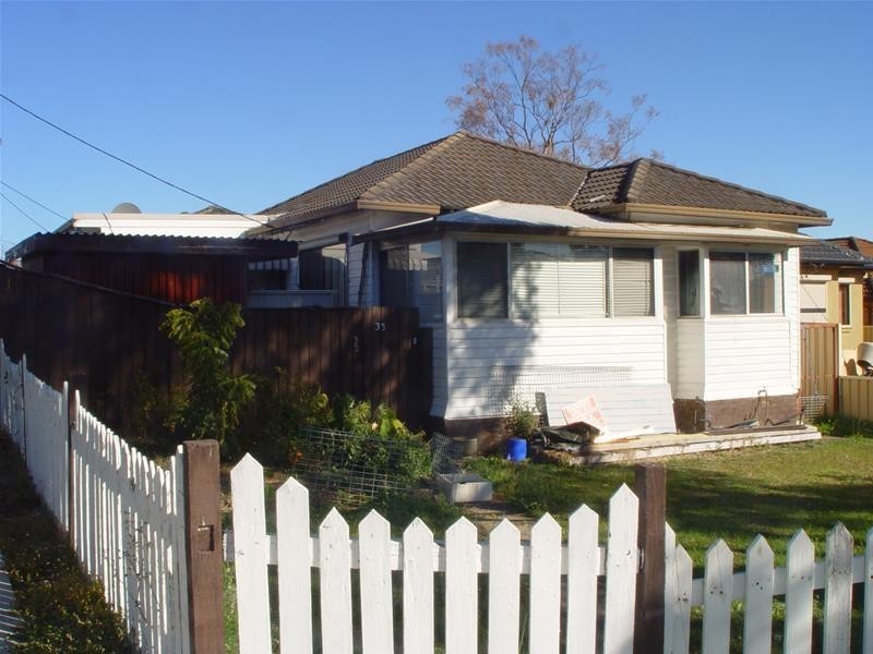 35 Douglas Street, Merrylands NSW 2160