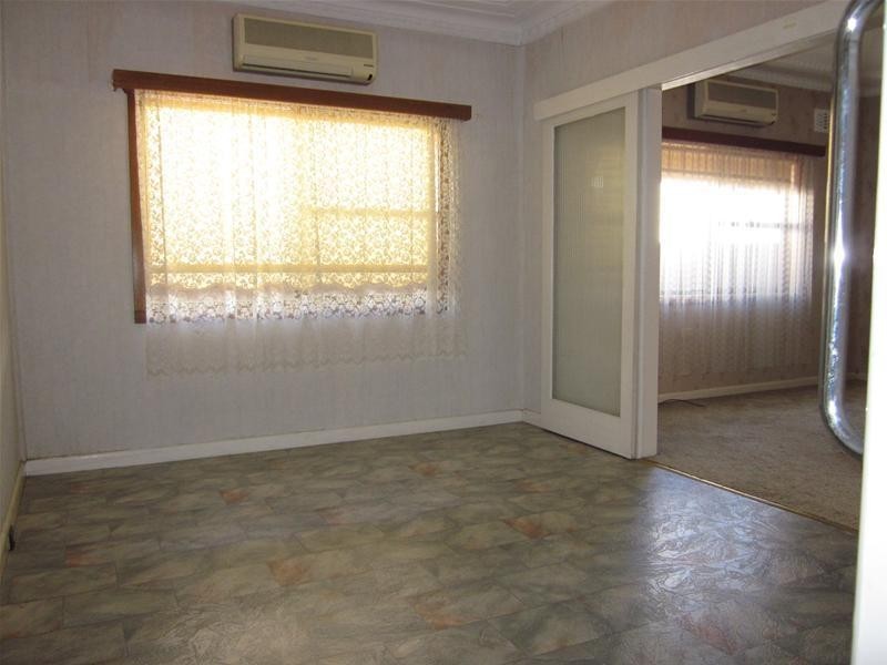 67 Robertson Street, Merrylands NSW 2160