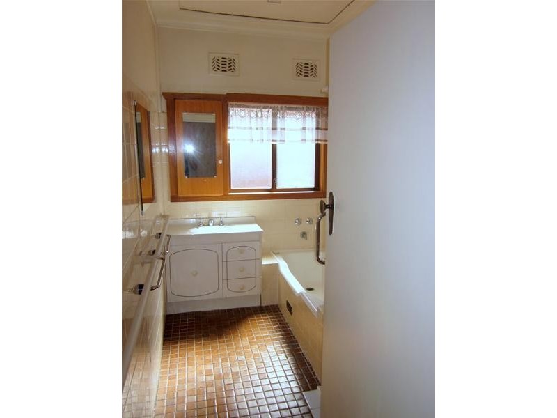 67 Robertson Street, Merrylands NSW 2160