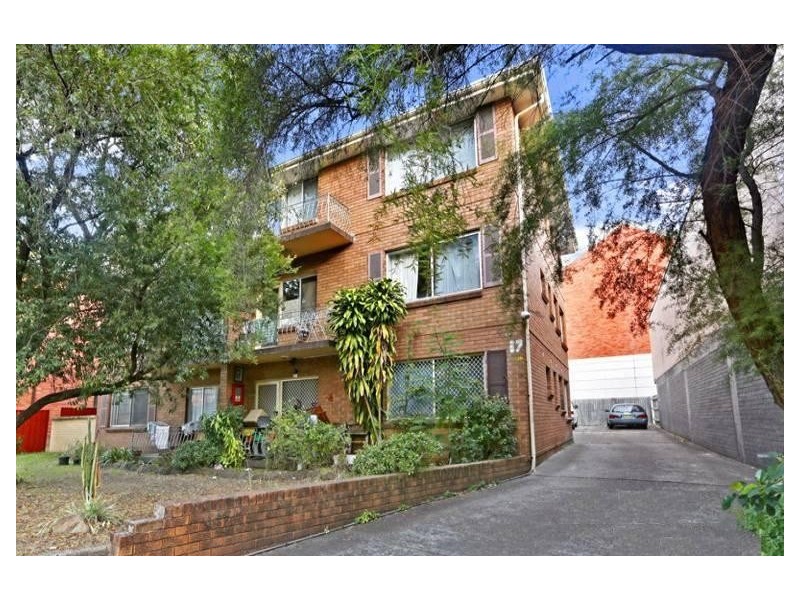 2/17 Parkes Street, Harris Park NSW 2150