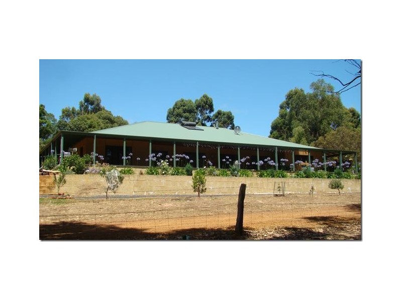 19 Guernsey Gully, Margaret River WA 6285