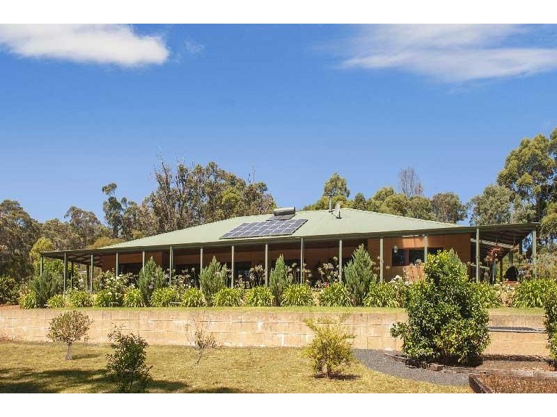 19 Guernsey Gully, Margaret River WA 6285