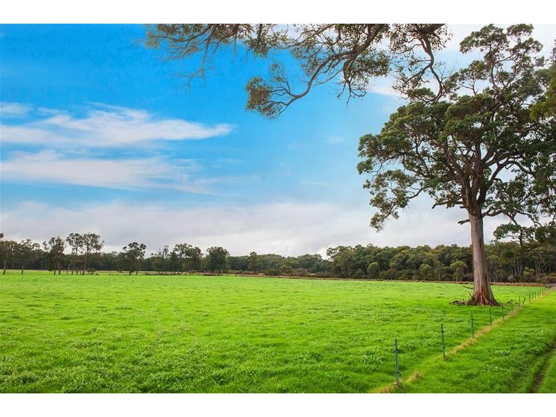 149 & Lot 1751 Barrett Road, Rosa Brook WA 6285