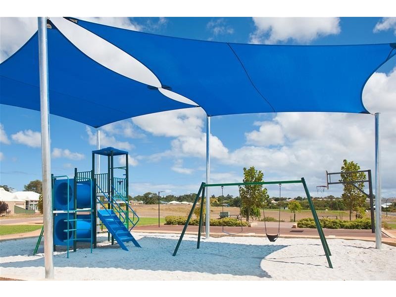 83 Brookfield Avenue, Margaret River WA 6285