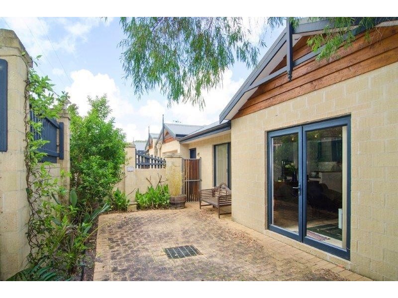 2/18 Town View Terrace, Margaret River WA 6285