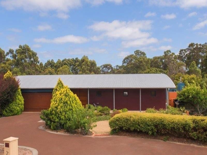 2 Carignane Court, Margaret River WA 6285