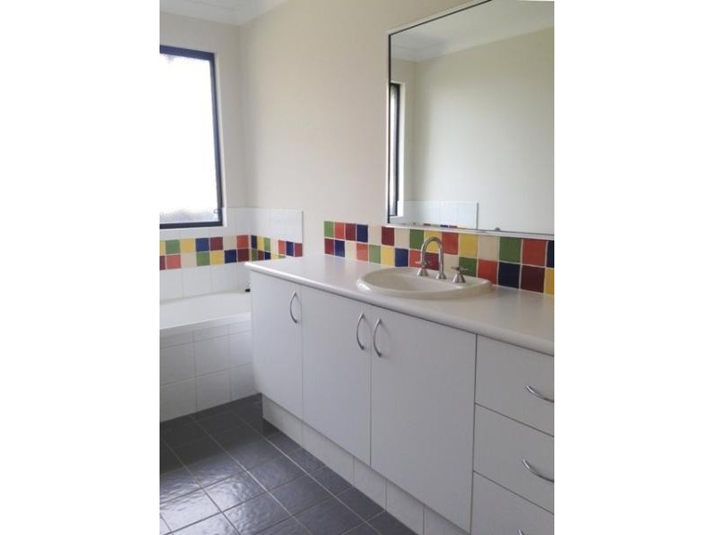 14 Rosewood R Amble, Margaret River WA 6285