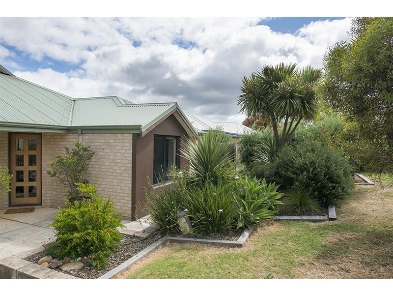 19 Hillside Avenue, Margaret River WA 6285