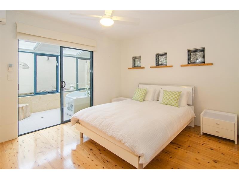 53 Marmaduke Point Drive, Gnarabup WA 6285