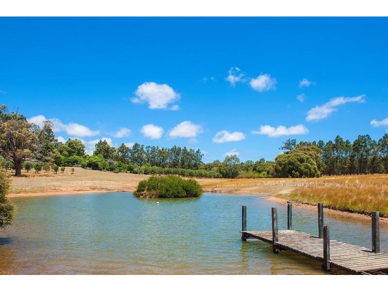 31 Brown Road, Forest Grove WA 6286