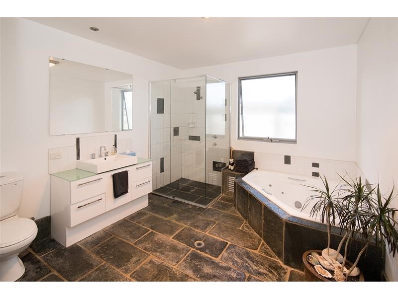 6 Wattle Place, Margaret River WA 6285