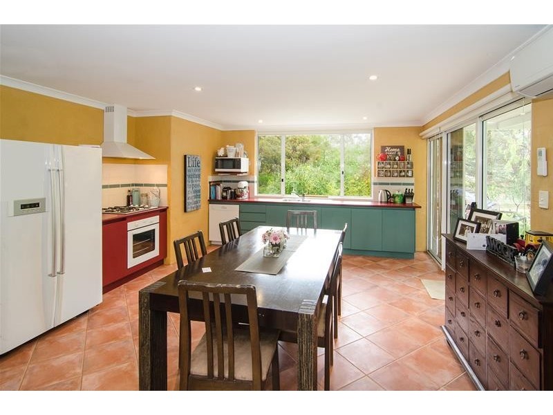 17 Karri Loop, Margaret River WA 6285